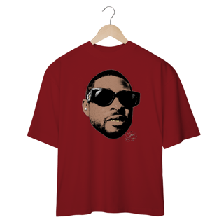 Nome do produto CAMISETA OVERSIZED USHER