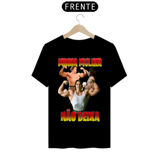 Nome do produto Camiseta - Minha mulher não deixa