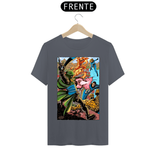 Nome do produto Camiseta Classic - Quarteto Fantástico vs Doutor Destino