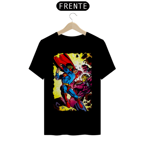 Camiseta Classic - Superman vs Mongul