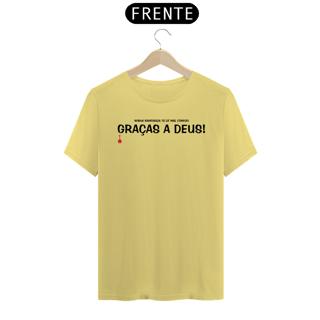 Camiseta Graças a Deus - Minha Namorada Tá de Mal Comigo - Amarela Estonada