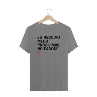 Nome do produto Camiseta Plus Size Eu Resolvo Meus Problemas no Pagode