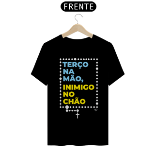 Nome do produto Camiseta Terço na mão, Inimigo no chão