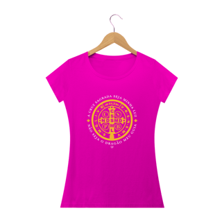 Nome do produto Camiseta São Bento - Cruz Sagrada - Feminina