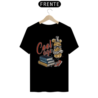 Nome do produto Camiseta College Retrô