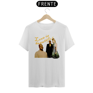 Nome do produto Camiseta Love is beautiful 