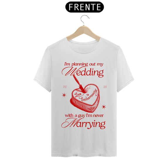 Camiseta Olivia Rodrigo Love is Embarrassing