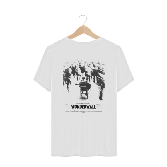 Camiseta Plus Size Oasis Wonderwall (Estampa nas Costas)