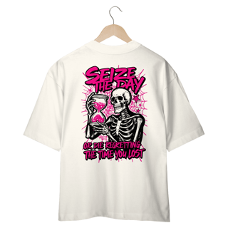 Nome do produto Camiseta Oversized Avenged Sevenfold Seize The Day (Estampa nas Costas)