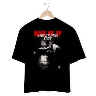Nome do produto Camiseta Oversized Green Day Wake Me Up When September Ends 