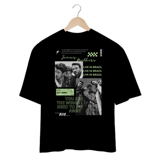 Nome do produto Camiseta Oversized Jonas Brothers Live in Brazil
