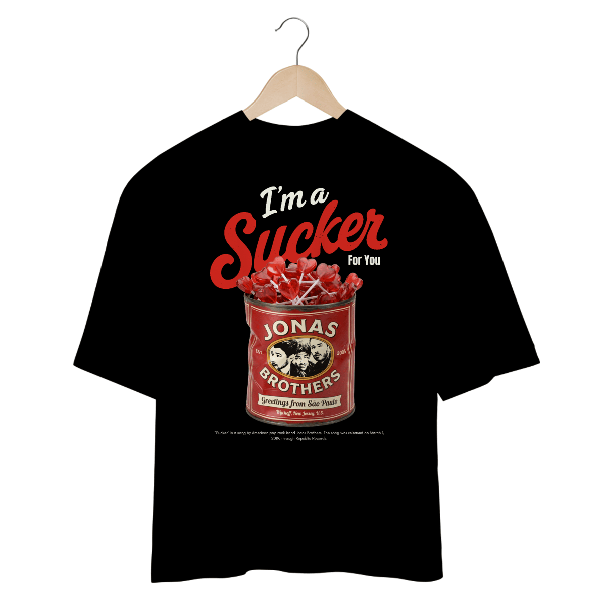 Nome do produto: Camiseta Oversized Jonas Brothers Sucker V2 (Preta)