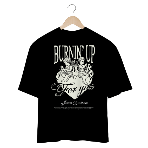 Camiseta Jonas Brothers Burnin' Up (Preta & Vinho)