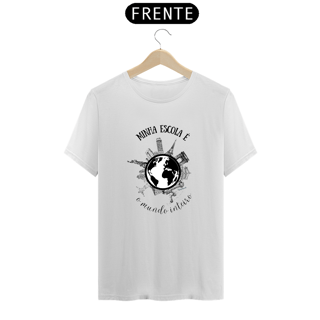 Nome do produto Camiseta masculina clara Minha escola é o mundo inteiro