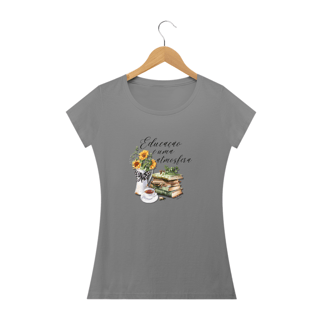 Nome do produto Camiseta Feminina Quality - Educação é uma atmosfera - Girassol