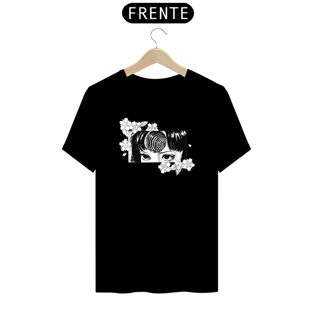 Nome do produtoT-shirt Junji Ito - Uzumaki