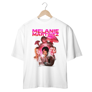 OVERSIZED MELANIE MARTINEZ