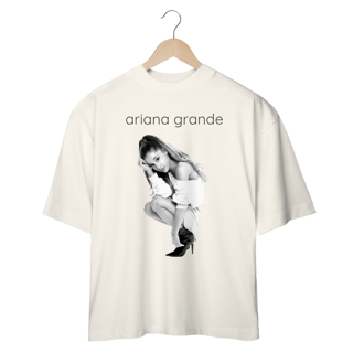 Nome do produto OVERSIZED - ARIANA GRANDE