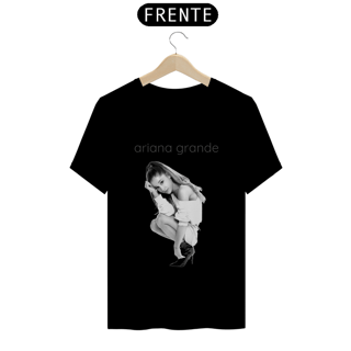 Nome do produto CAMISETA UNISEX ARIANA GRANDE