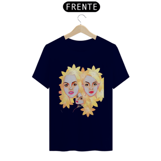 Nome do produto Camiseta Fandom Exclusiva - Britney Spears - Faces and Flowers