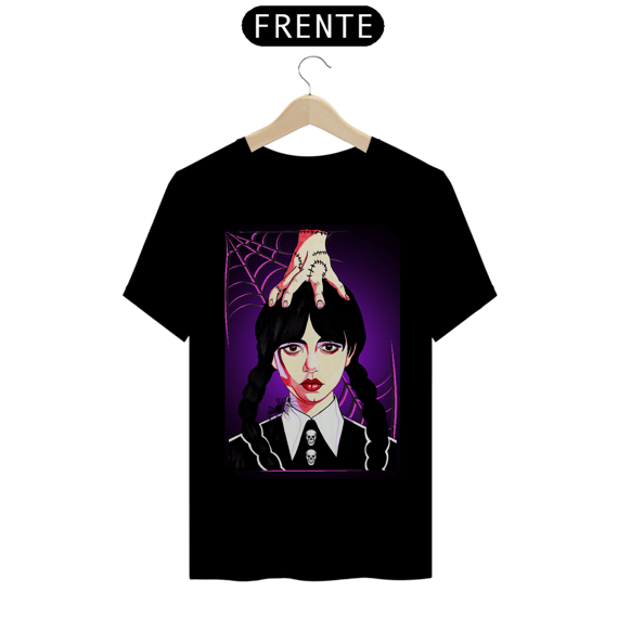 Camiseta Fandom Exclusiva - Wandinha e Mãozinha