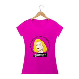 Nome do produto Camiseta Exclusiva - Marilyn Fear is Stupid - Cores claras