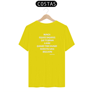 Nome do produto Camiseta - Nunca esquece daqueles que te deram a mão!