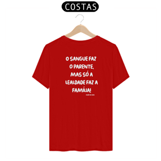 Nome do produto Camiseta - O sangue faz o parente.