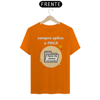 Nome do produto Camiseta [gestão da qualidade] {cores diversas} - frente - PDCA