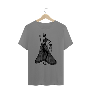 Nome do produto Camisa Plu Size Unissex - Coleção Orixás Encanto e Axé By Vinicius Targa - Ora Iê Iê ô Oxum