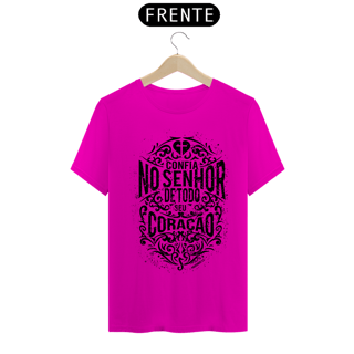 Nome do produto Camiseta masculina básica - Confia no Senhor - arte preta