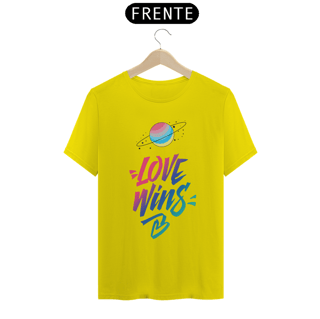 Nome do produto Camiseta Love Wins