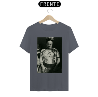 Nome do produto Camiseta - Frida Comunista