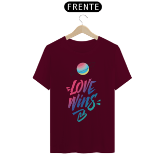 Nome do produto Camiseta Love Wins