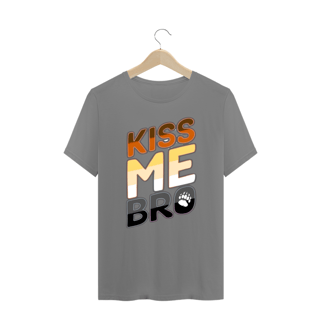 Nome do produto Kiss me Bro - Plus Size