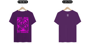 Nome do produtoCAMISETA DON'T PANIC ESTAMPA ROSA