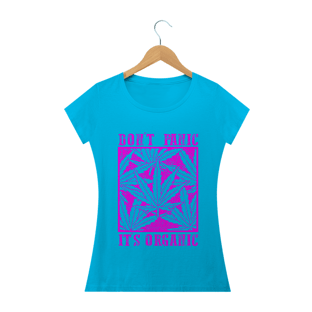 Nome do produtoT-SHIRT DON'T PANIC FEMININA 