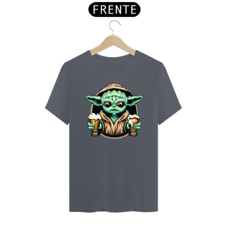 Nome do produto CAMISETA BABY YODA COM CERVEJA