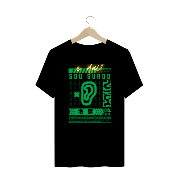 Camiseta Plus Size Black Neon