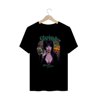 Nome do produto Camiseta Plus Size Elvira – Rainha das Trevas Estampa Filme Terror