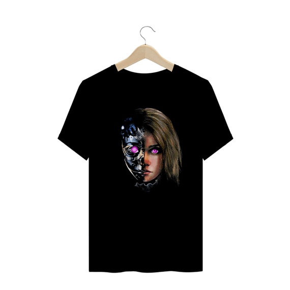Camiseta Plus Size Megan 2.0 Estampa Filme Terror