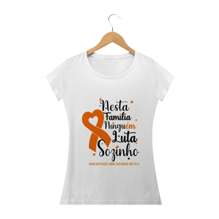 Nome do produto Nesta família ninguém luta sozinho -- Baby Look Branca