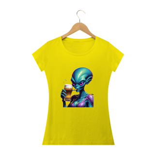 Nome do produto Camiseta Alien Mulher  Bebendo Cerveja Space182