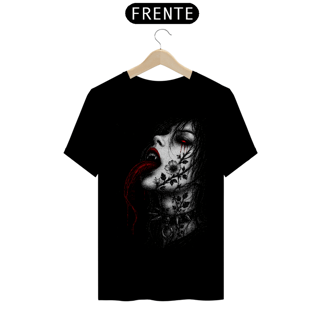 Nome do produto Camiseta Quality - Queen of the Darkness