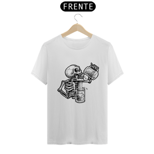 Nome do produtoCamiseta - Caveira Tomando Cerveja