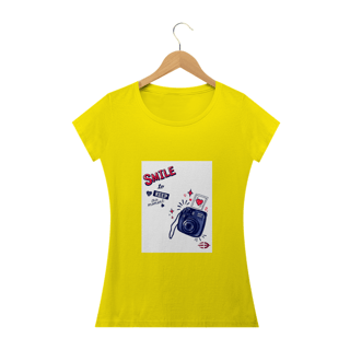Nome do produto Camiseta Feminina Smile To The Camera - Atena™