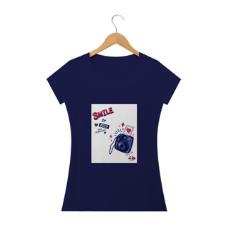 Nome do produto Camiseta Feminina Smile To The Camera - Atena™