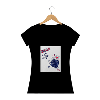 Nome do produto Camiseta Feminina Smile To The Camera - Atena™