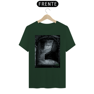 Nome do produto Camiseta Masculina Gothic Stairs - Atena™