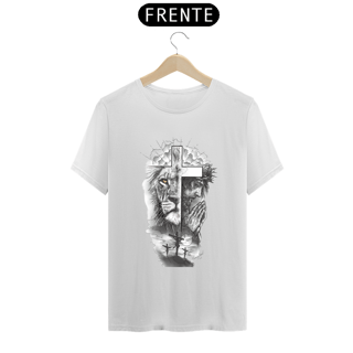 Camiseta masculina a Cruz o Cordeiro e o Leão 
